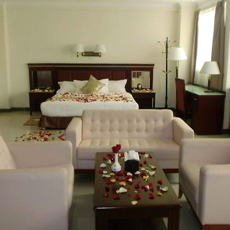 Florida International Hotel Γκόνταρ Εξωτερικό φωτογραφία